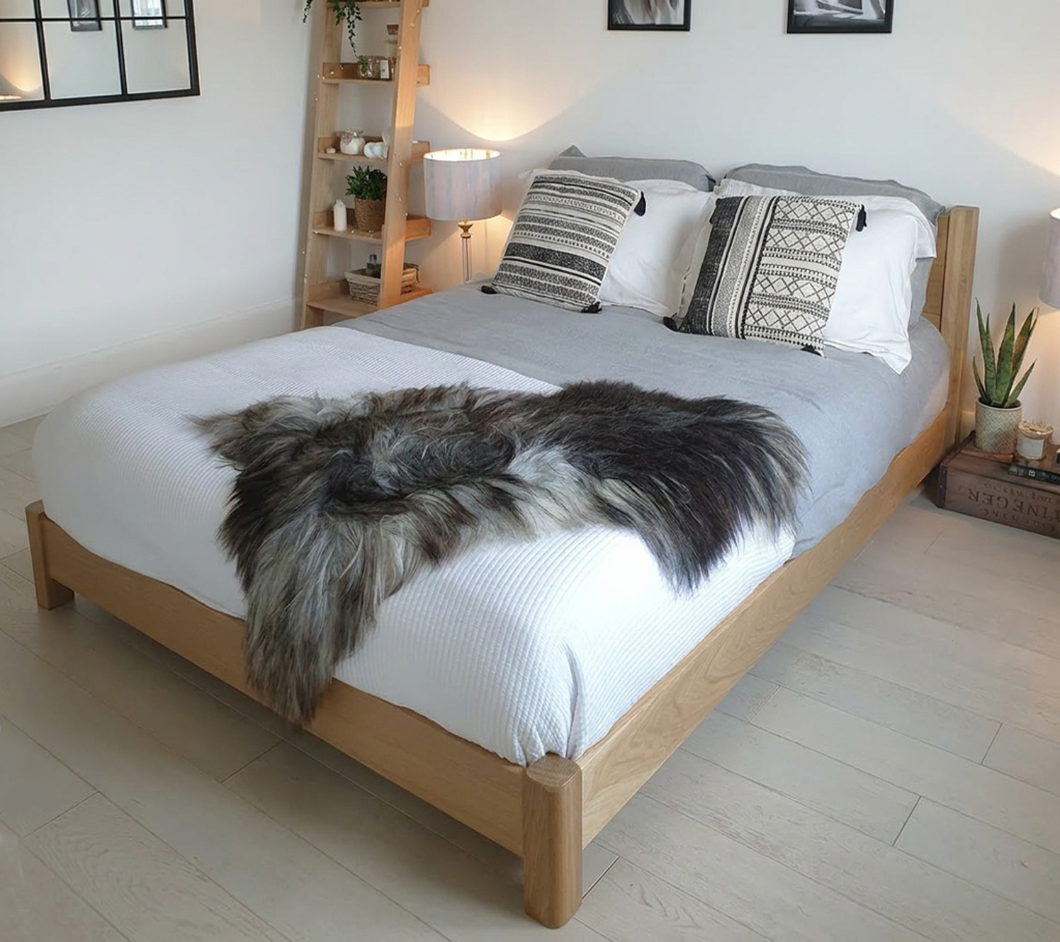 decorazioni camera da letto bianca strati testurizzati